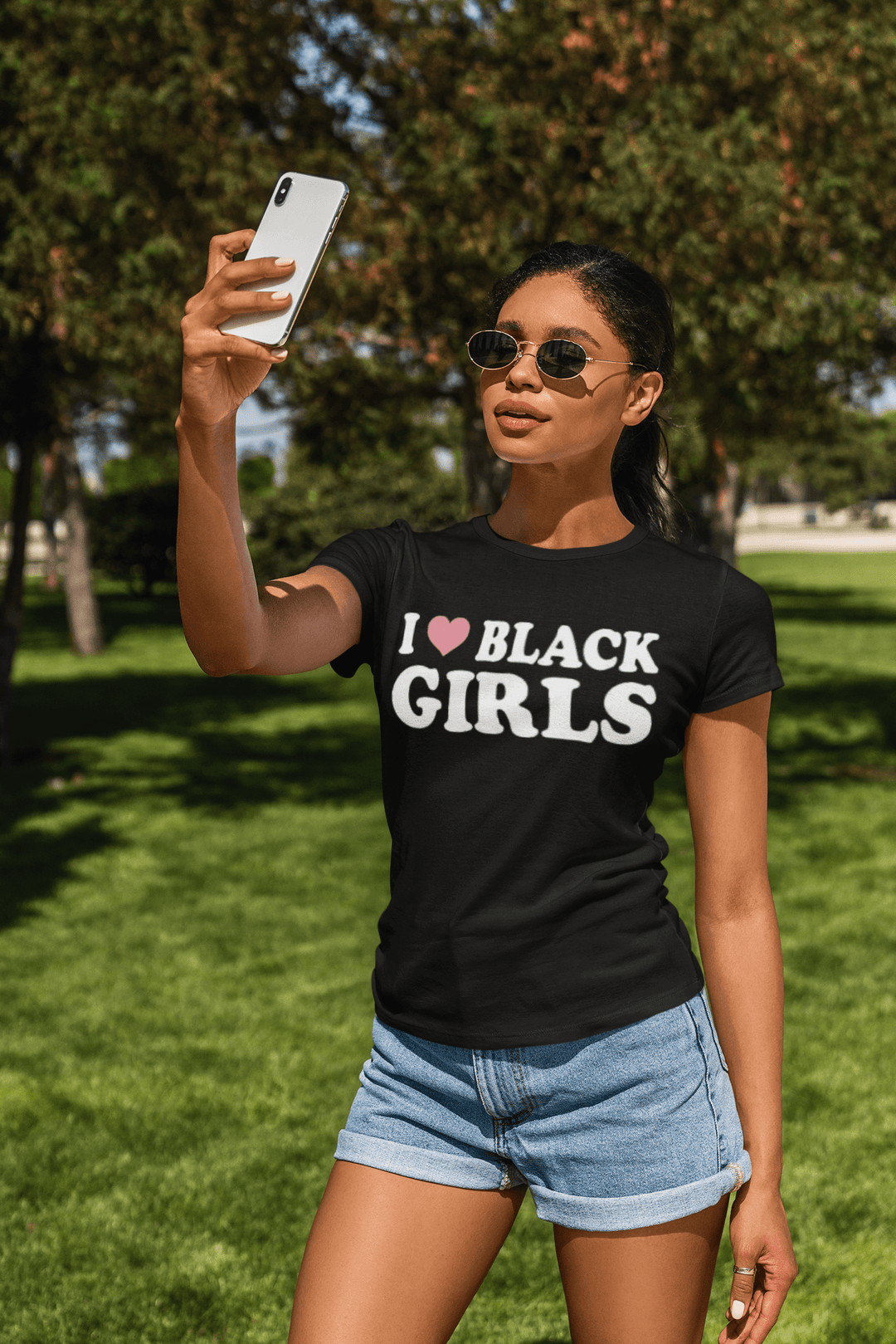 I Love Black Girls T-shirt Ultra Soft Cotton Unisex Short Sleeve Crew Neck Top - TopKoalaTee